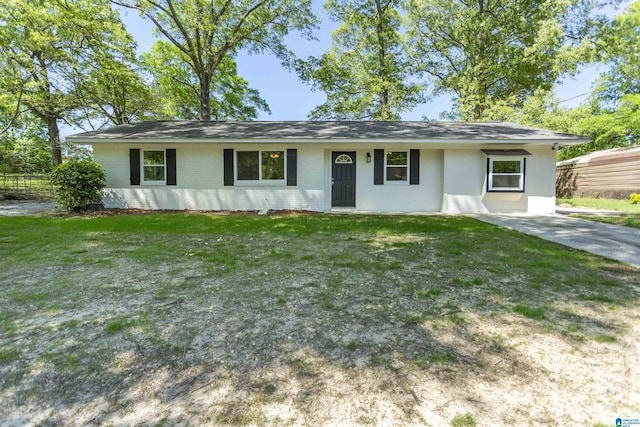 122 Mims Cir, Clanton, AL 35045 - single story home with a front yard