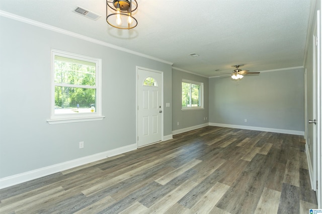 122 Mims Cir, Clanton, AL 35045 - empty room with wood finished floors, crown molding, and a ceiling fan