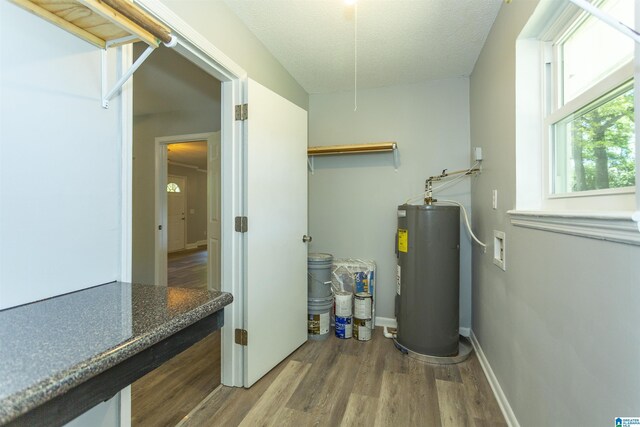 122 Mims Cir, Clanton, AL 35045 - utility room with water heater