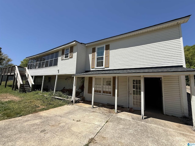 1203 Park Ave, Oneonta, AL 35121 - view of front of house with stairway