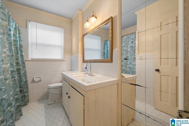 1203 Park Ave, Oneonta, AL 35121 - bathroom with tile patterned flooring, toilet, a shower with shower curtain, tile walls, and ornamental molding