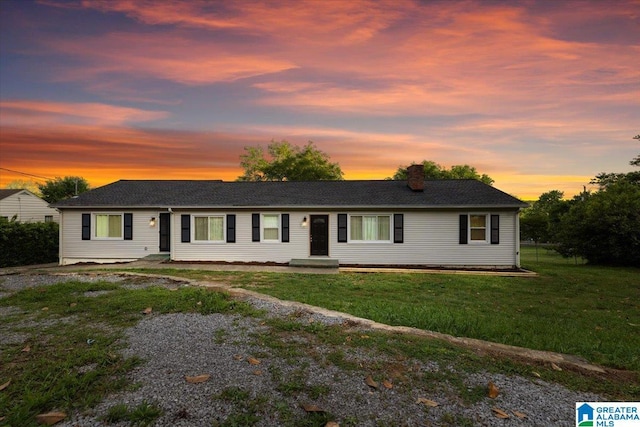 1203 Park Ave, Oneonta, AL 35121 - view of front of property with a chimney and a front yard