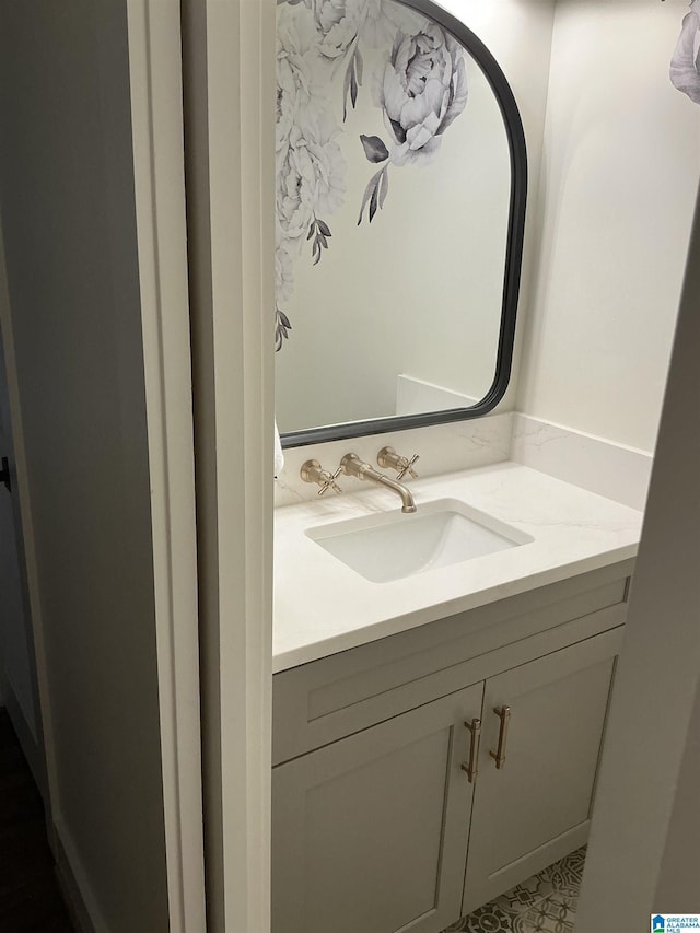 bathroom with vanity