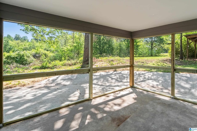 1515 Spring St, Alexander City, AL 35010 - view of unfurnished sunroom