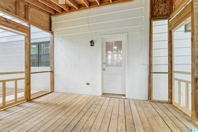 view of unfurnished sunroom