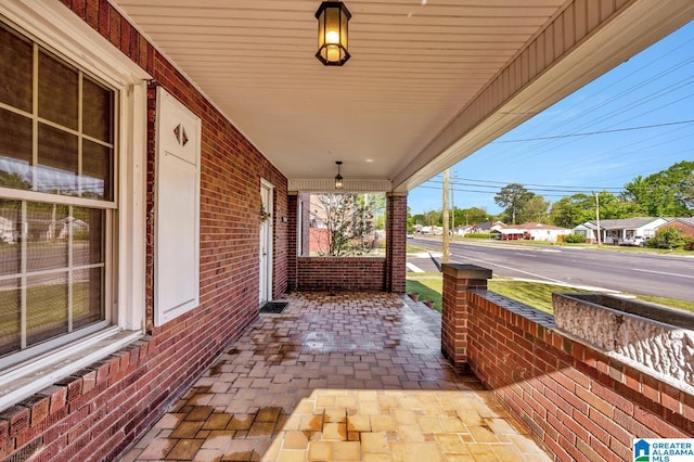2910 W Meighan Blvd, Gadsden, AL 35904 - view of patio with covered porch