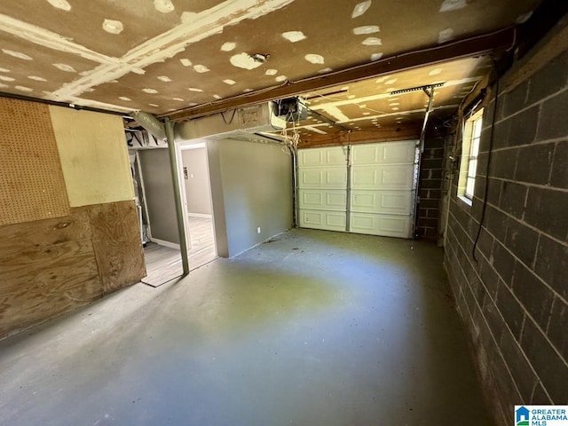 5835 Brenda Dr, Trussville, AL 35173 - garage featuring concrete block wall