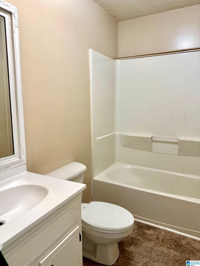 1474 Champion Rd, Oneonta, AL 35121 - full bath featuring a textured ceiling, toilet, vanity, and shower / washtub combination
