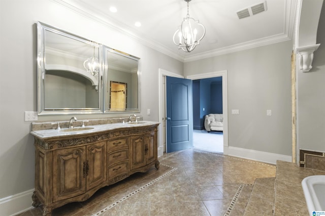 bathroom featuring a chandelier, visible vents, crown molding, and baseboards