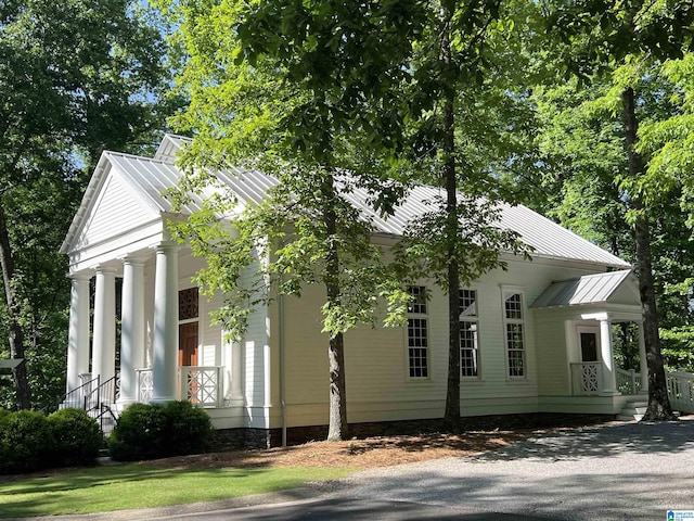 190 Drennen Park Cir, Hayden, AL 35079 - view of front of home featuring covered porch and metal roof