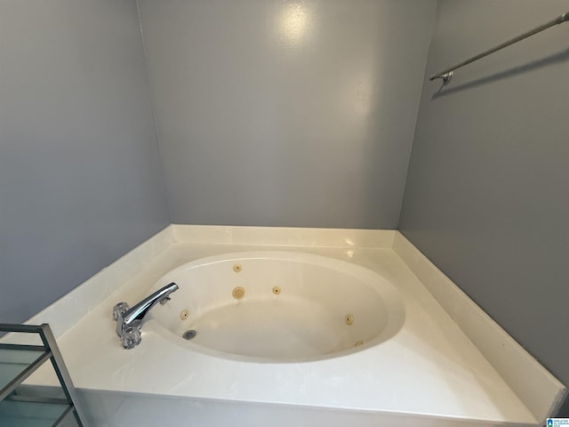 full bath with a jetted tub