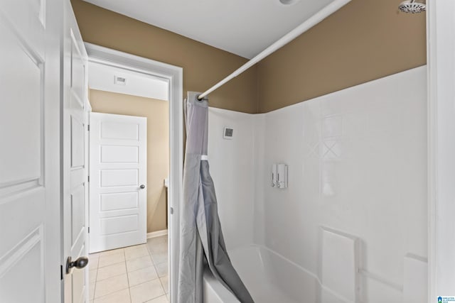 1104 Norman Way, Birmingham, AL 35242 - full bath featuring tile patterned flooring and shower / tub combo with curtain