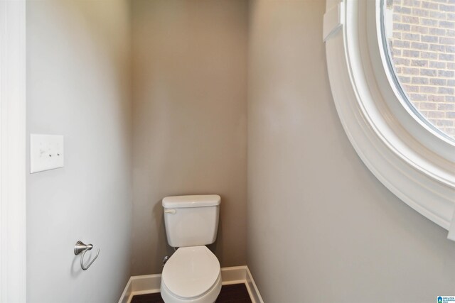 131 Creekwater St, Helena, AL 35080 - bathroom with toilet and baseboards