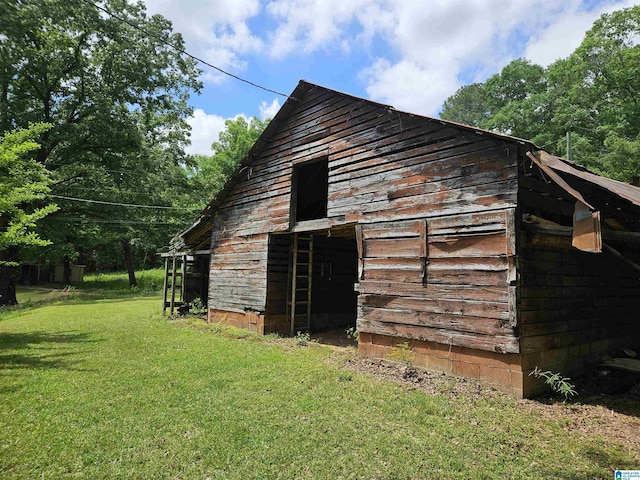 576 Chandler Mountain Rd, Steele, AL 35987 - view of outbuilding featuring an outbuilding