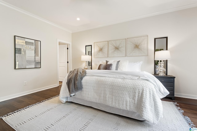 bedroom with recessed lighting, baseboards, ornamental molding, and wood finished floors