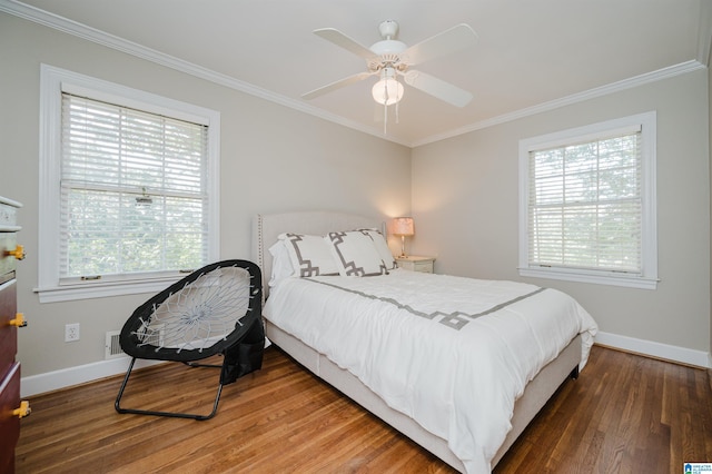 1426 Overlook Rd, Homewood, AL 35209 - bedroom with wood finished floors, crown molding, a ceiling fan, and baseboards