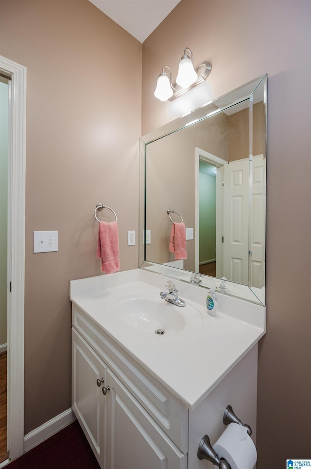 bathroom with vanity