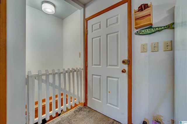 156 Wallace Dr, Shelby, AL 35143 - foyer entrance featuring wood finished floors