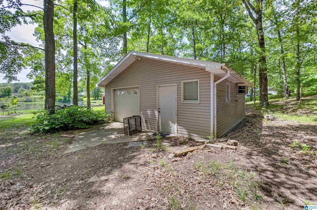156 Wallace Dr, Shelby, AL 35143 - view of outdoor structure with an outdoor structure and concrete driveway