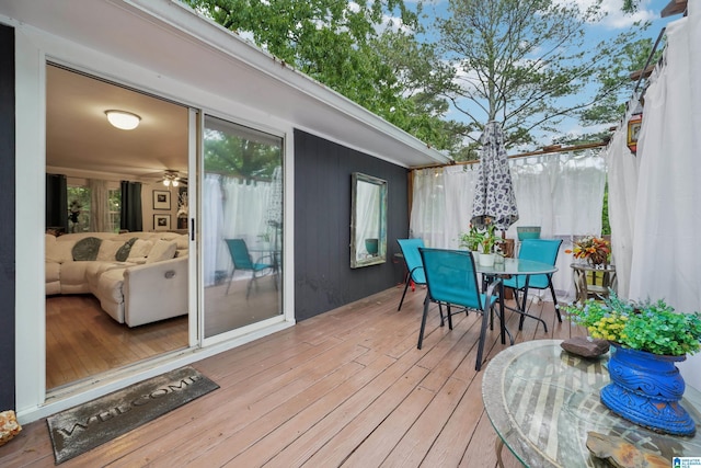 2105 NE 5th St NE, Center Point, AL 35215 - deck featuring outdoor dining area