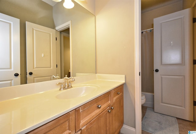 1103 Greystone Cove Dr, Hoover, AL 35242 - bathroom with vanity, ceiling fan, and toilet