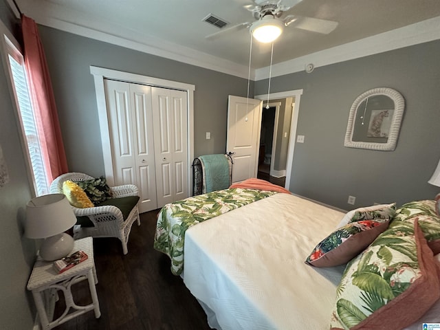 475 River Forest Ln Unit 1250, Talladega, AL 35160 - bedroom featuring visible vents, a closet, wood finished floors, ceiling fan, and multiple windows