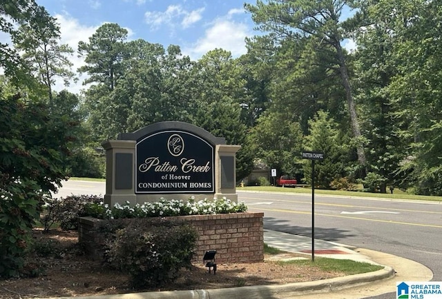 2003 Patton Creek Dr Unit 2003, Hoover, AL 35226 - view of community / neighborhood sign