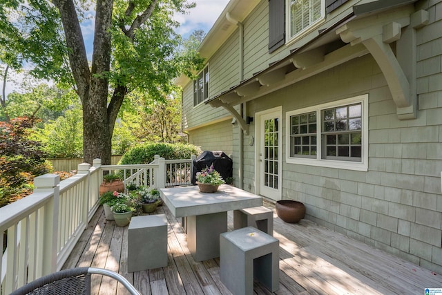 deck with grilling area