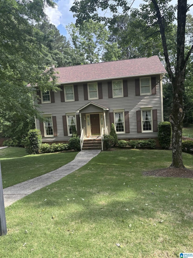 836 Tulip Poplar Dr, Hoover, AL 35244 - colonial inspired home with a front lawn
