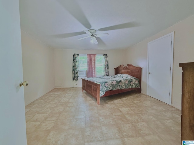 103 Thatcher St, Piedmont, AL 36272 - bedroom with a ceiling fan
