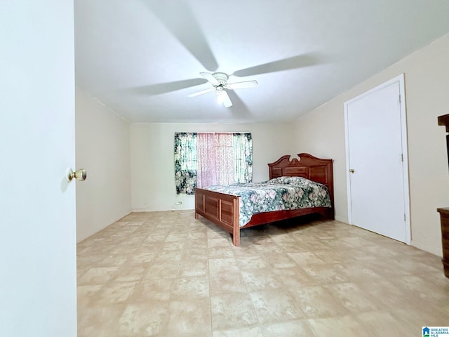 103 Thatcher St, Piedmont, AL 36272 - bedroom featuring a ceiling fan