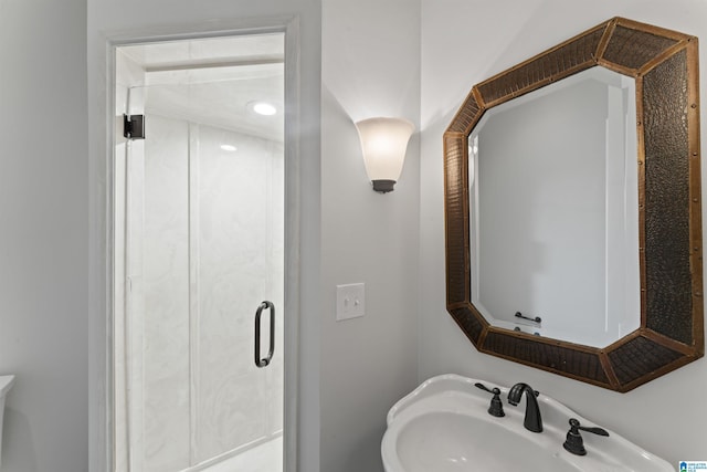 2074 Royal Fern Ln, Hoover, AL 35244 - bathroom featuring a sink