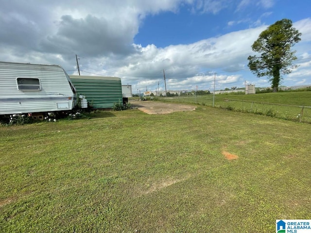 view of yard featuring fence