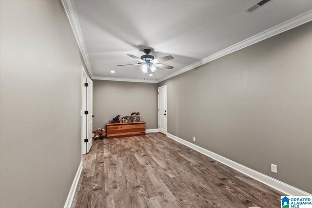 1520 Day Gap Rd, Cullman, AL 35057 - unfurnished room with ceiling fan, visible vents, wood finished floors, baseboards, and ornamental molding