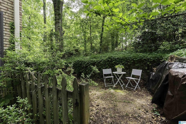 2017 Crossvine Rd, Hoover, AL 35244 - view of yard featuring fence