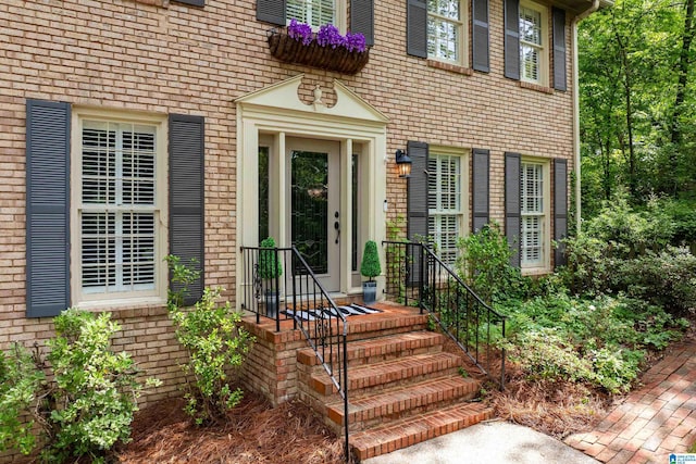 2017 Crossvine Rd, Hoover, AL 35244 - entrance to property featuring brick siding