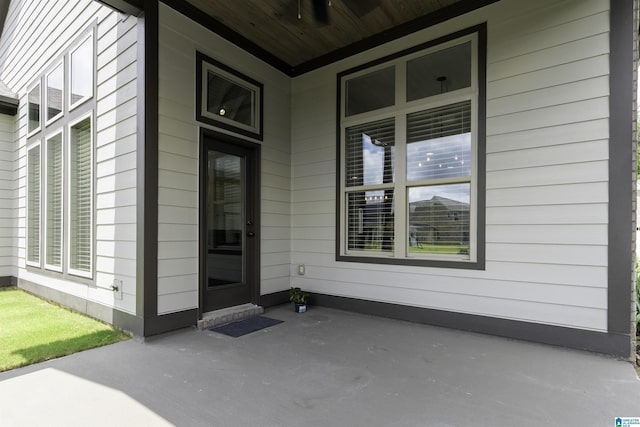 3304 Trip Run, Hoover, AL 35244 - view of exterior entry featuring a porch and a patio area