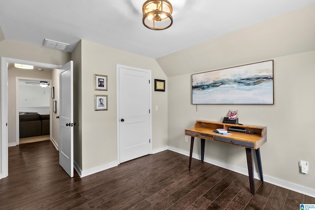 4000 Dunemere Ln, Hoover, AL 35226 - foyer entrance with wood finished floors and baseboards