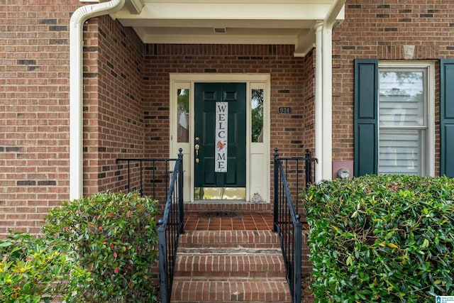 934 Chestnut Oaks Cir, Hoover, AL 35244 - view of exterior entry featuring brick siding