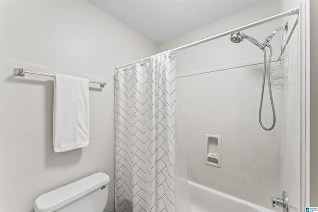 2608 Arbor Way, Hoover, AL 35244 - full bathroom featuring toilet and shower / bath combination with curtain