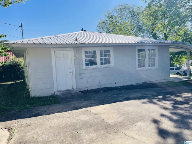 view of front of home with metal roof