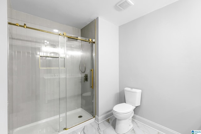 bathroom with toilet, marble look tiles, a stall shower, and baseboards
