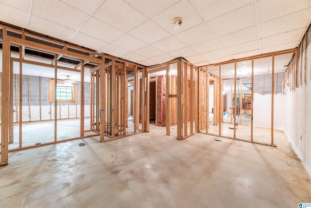 1111 Creek Trl, Anniston, AL 36206 - below grade area with a paneled ceiling