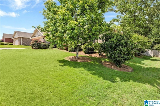 1004 Hidden Forest Dr, Montevallo, AL 35115 - view of yard with a garage and fence