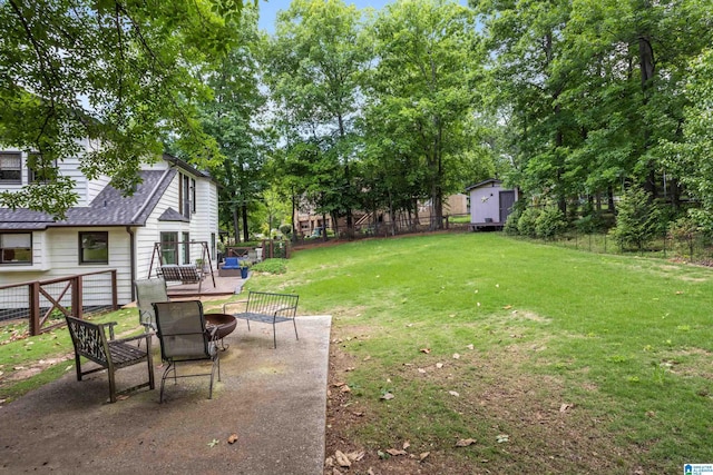 2616 Chimney Hills Cir, Vestavia Hills, AL 35226 - view of yard with a patio