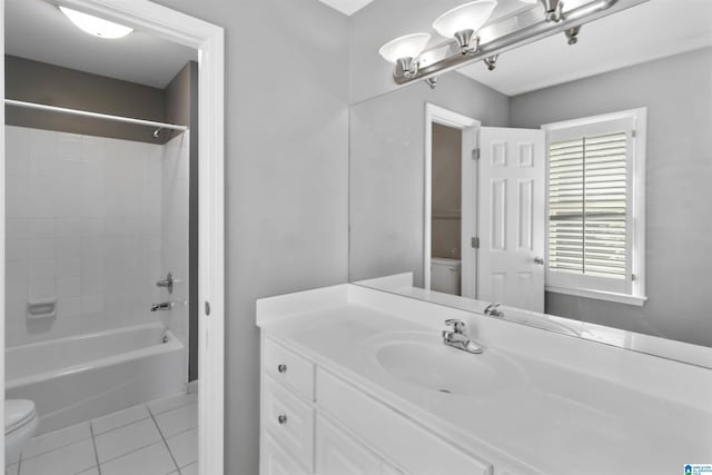 4017 Milner Way, Birmingham, AL 35242 - full bath featuring toilet, vanity,  shower combination, and tile patterned flooring