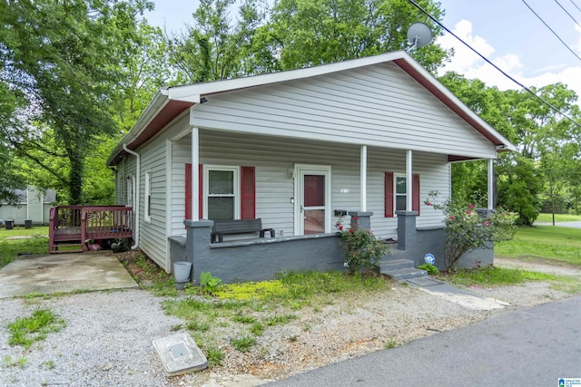 bungalow-style home with covered porch