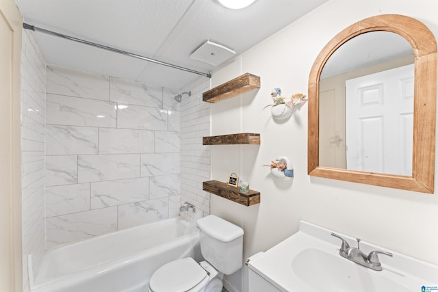 110 Cleburne St, Attalla, AL 35954 - full bathroom featuring toilet, vanity, and tub / shower combination