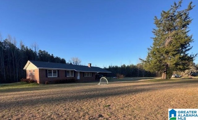 3585 County Road 26, Wadley, AL 36276 - ranch-style house featuring a front lawn