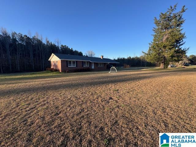 3585 County Road 26, Wadley, AL 36276 - single story home featuring a front yard